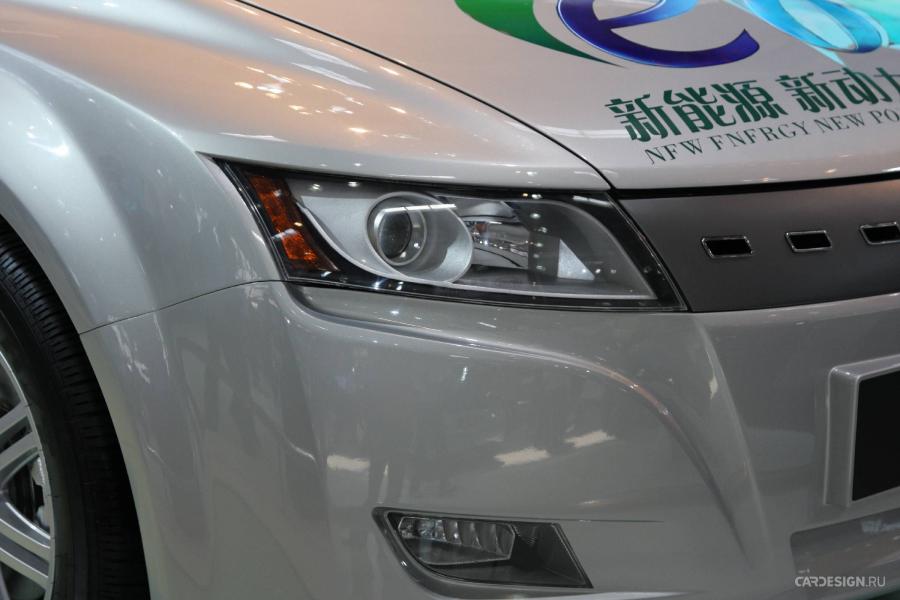  BYD E6 2009 года  (фото 9 из 60)